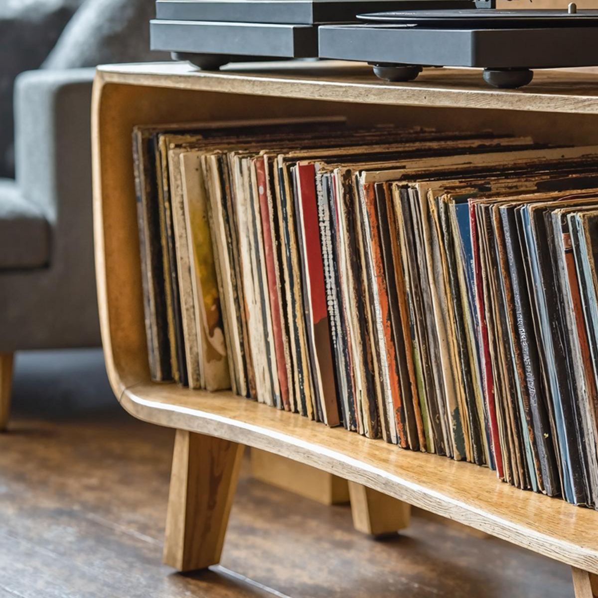 Solid Wood Record Player Stand with Open Vinyl Storage - Image 3
